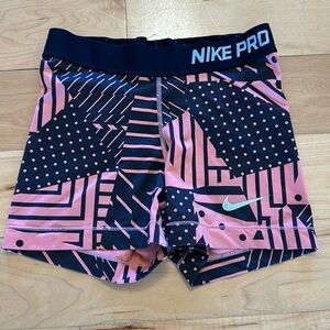 Nike Pro size S